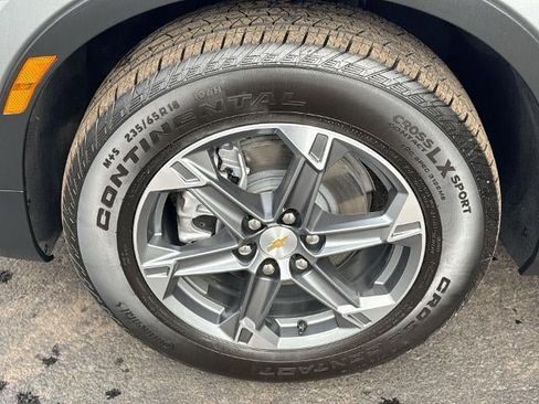 Certified 2025 Chevrolet Blazer LT image 32