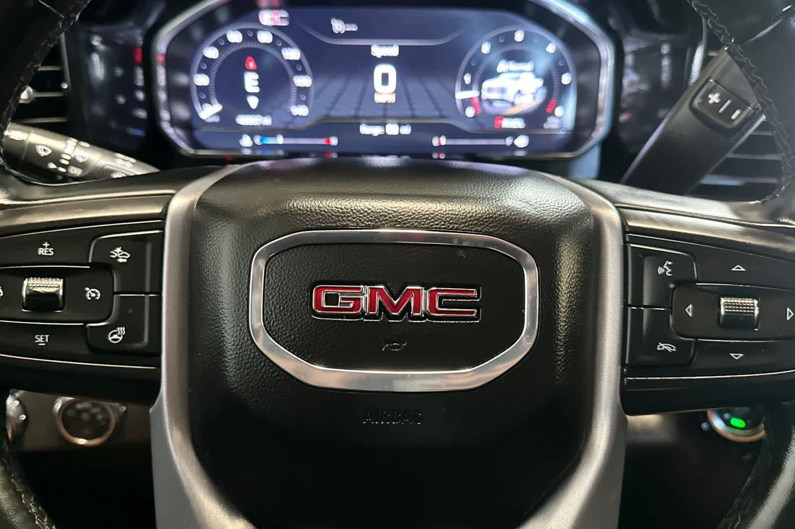 Used 2025 GMC Sierra 1500 SLT RWD image 29