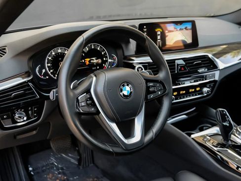 Used 2018 BMW 530i RWD image 20