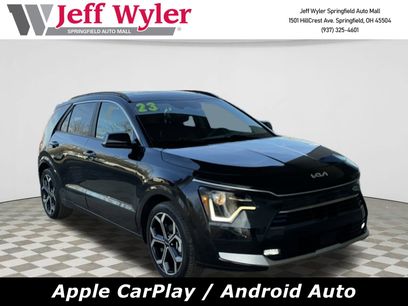Used 2023 Kia Niro EX Touring