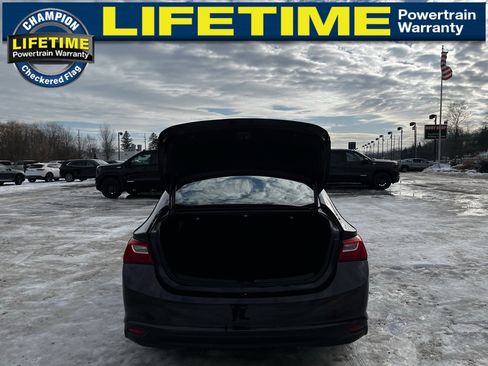 Used 2023 Chevrolet Malibu LT image 8