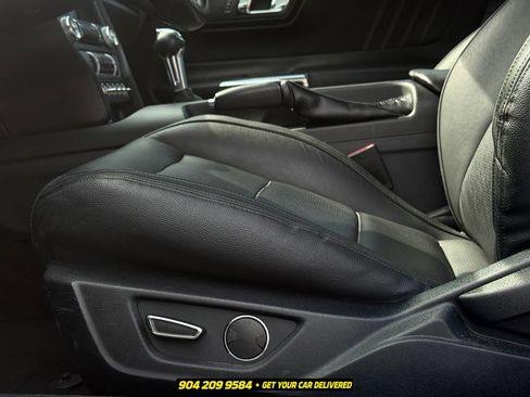Used 2016 Ford Mustang GT Premium RWD image 10