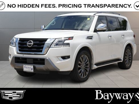 Used 2023 Nissan Armada Platinum w/ Captain's Chairs Package RWD image 1