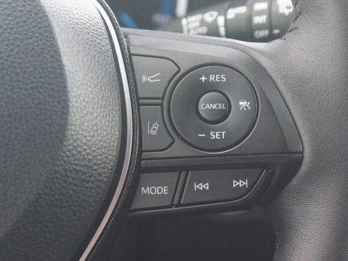 Certified 2025 Toyota RAV4 XLE AWD/4WD image 11