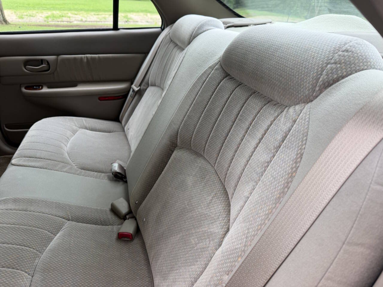 Used 2004 Buick Century Custom FWD image 12