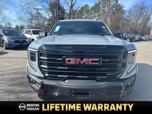 Used 2024 GMC Sierra 1500 AT4X w/ AT4X AEV Edition image 9