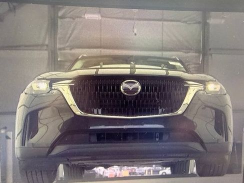 Used 2024 MAZDA CX-90 3.3 Turbo w/ Preferred Package AWD/4WD image 9