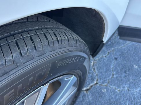 Certified 2022 Chevrolet Equinox Premier image 35