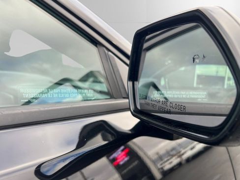 Used 2019 Chevrolet Camaro SS image 12