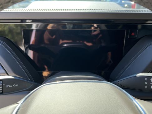 New 2026 GMC Yukon XL Elevation image 30