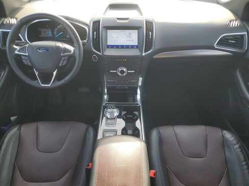 Used 2020 Ford Edge Titanium w/ Equipment Group 301A image 9