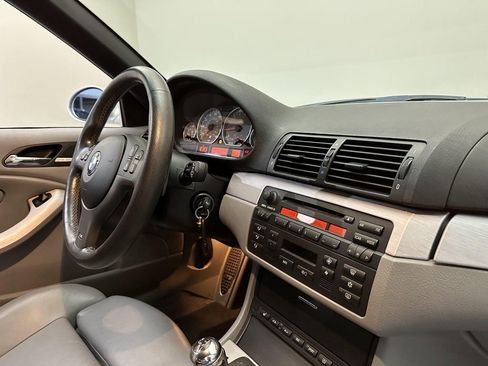 Used 2005 BMW M3 Convertible image 26