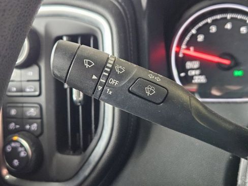 Used 2020 Chevrolet Silverado 1500 RST w/ RST Value Package image 11