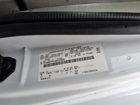 Used 2021 Ford E-350 and Econoline 350 Super Duty image 12
