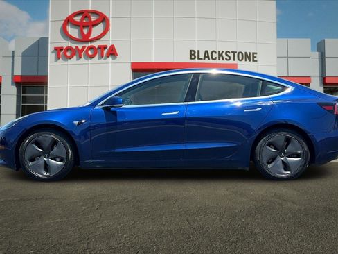 Used 2020 Tesla Model 3 Standard Range Plus RWD image 6