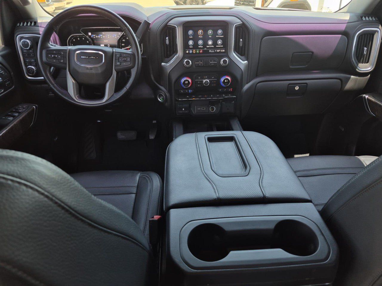 Certified 2022 GMC Sierra 1500 Denali w/ Denali Reserve Package AWD/4WD image 17