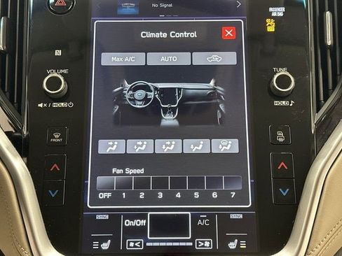 Used 2020 Subaru Legacy Premium image 14