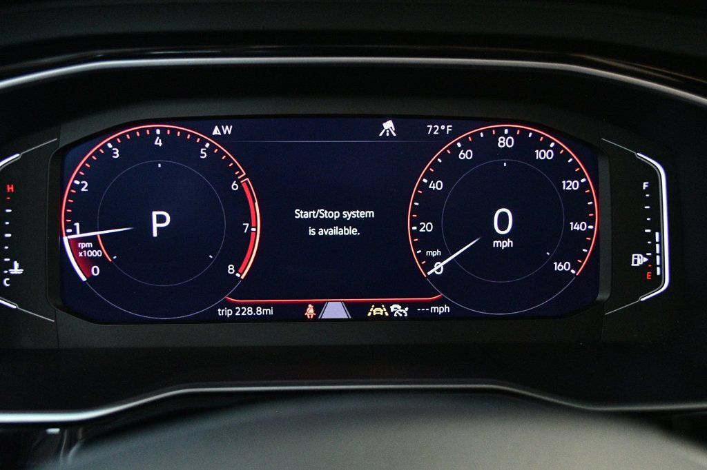 Used 2020 Volkswagen Jetta SEL Premium FWD image 48