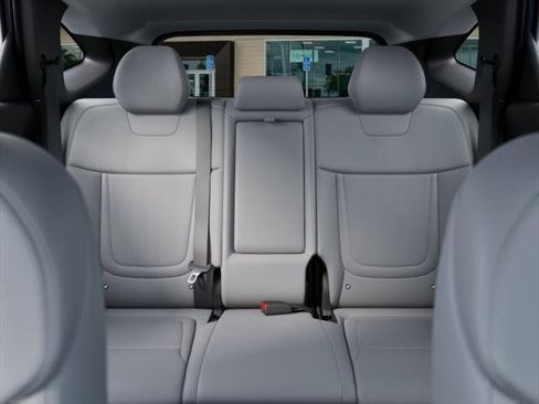 New 2026 Hyundai Tucson Limited image 12