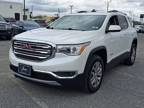Used 2019 GMC Acadia SLE AWD/4WD image 3