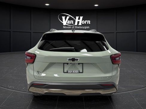 Used 2025 Chevrolet Trax ACTIV w/ Driver Confidence Package image 12