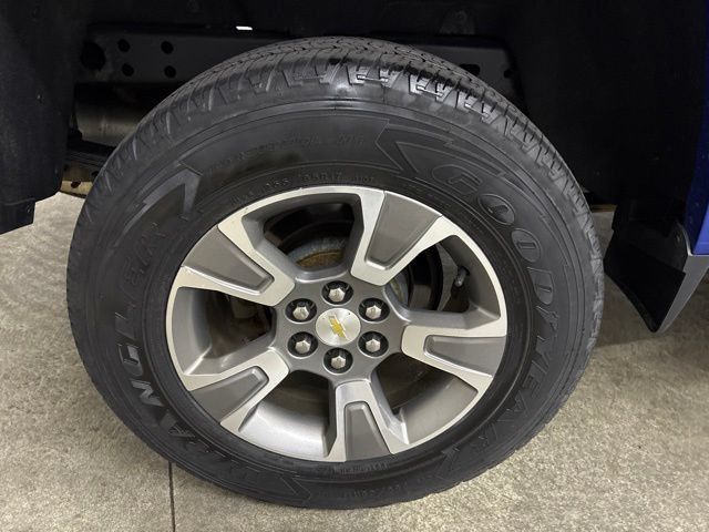 Used 2018 Chevrolet Colorado Z71 AWD/4WD image 10