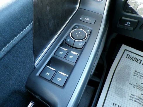 Used 2022 Ford F150 Lariat image 24