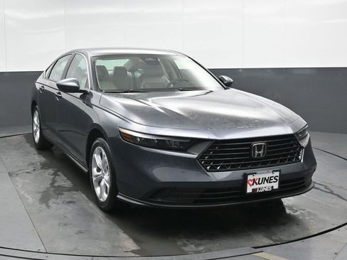 New 2026 Honda Accord LX image 4