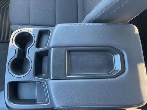 Used 2025 Chevrolet Silverado 1500 LT image 17