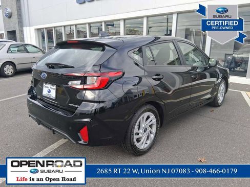 Certified 2025 Subaru Impreza 2.0i image 8