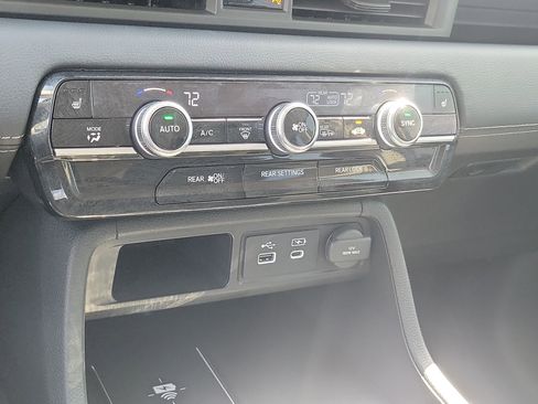 Certified 2023 Honda Pilot EX-L image 28