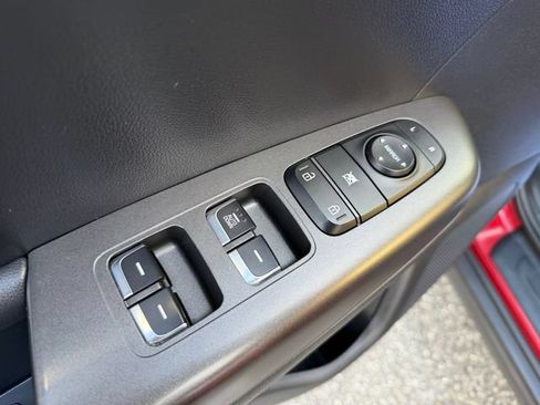 Used 2022 Kia Sportage LX FWD image 13