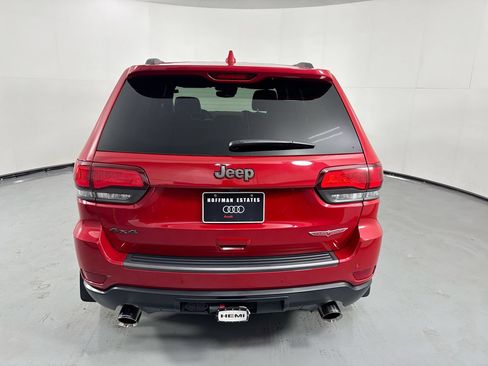 Used 2019 Jeep Grand Cherokee Trailhawk w/ Trailhawk Luxury Group AWD/4WD image 30