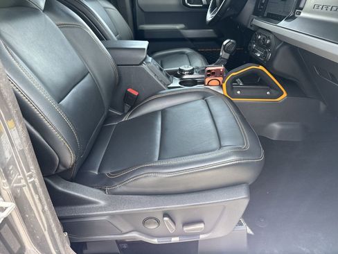 Used 2023 Ford Bronco Badlands AWD/4WD image 15