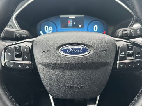 Certified 2025 Ford Escape Platinum image 23
