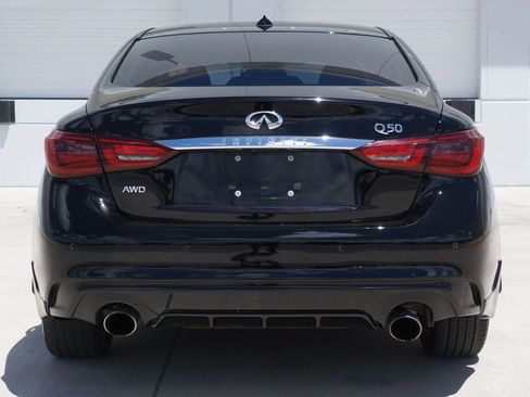 Used 2019 INFINITI Q50 Luxe w/ Essential Package (3.0T Luxe) image 11