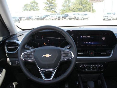 New 2026 Chevrolet TrailBlazer LT w/ Convenience Package image 10