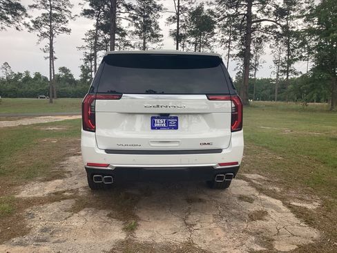 New 2026 GMC Yukon XL Denali w/ Advanced Technology Package RWD image 3