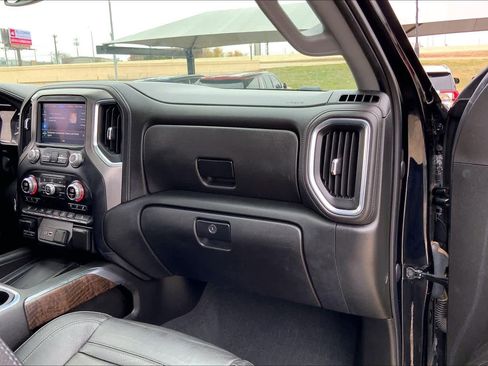 Used 2022 GMC Sierra 2500 Denali image 17
