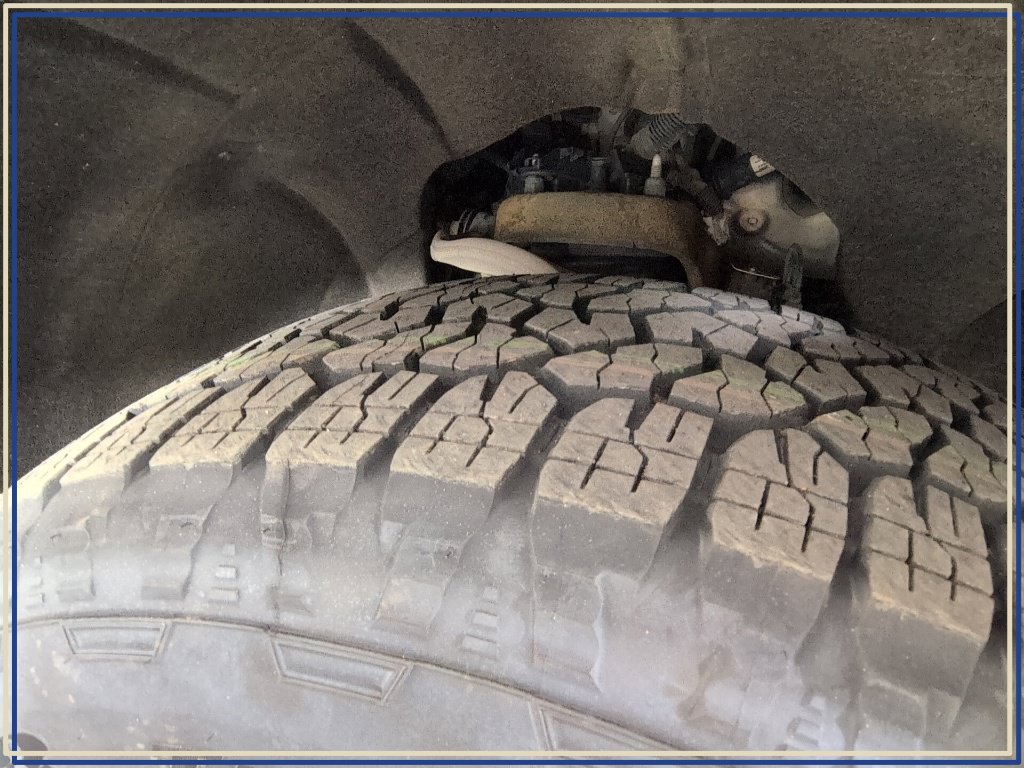 Used 2023 Chevrolet Tahoe Z71 AWD/4WD image 10