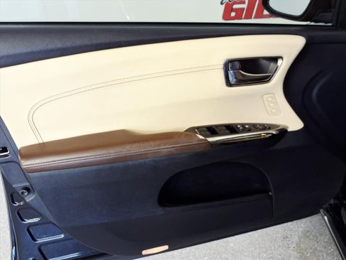 Used 2014 Toyota Avalon Limited image 15