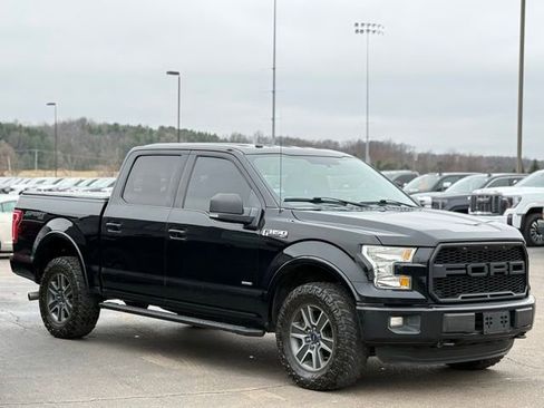 Used 2016 Ford F150 XLT w/ Equipment Group 302A Luxury image 35