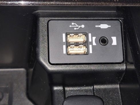 Used 2023 Lexus GX 460 Premium w/ Premium Package image 28