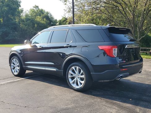 Used 2022 Ford Explorer Platinum w/ Technology Package AWD/4WD image 5
