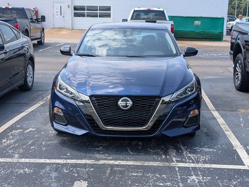 Used 2022 Nissan Altima 2.5 SR FWD image 5