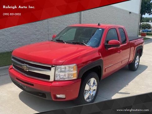 Used 2010 Chevrolet Silverado 1500 LTZ AWD/4WD image 1