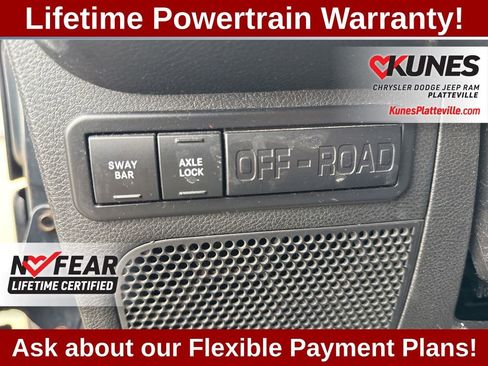 Used 2017 Jeep Wrangler Unlimited Rubicon w/ Max Tow Package image 15