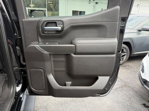 Used 2020 GMC Sierra 1500 AT4 w/ AT4 Premium Package AWD/4WD image 23