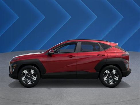 Certified 2025 Hyundai Kona SEL image 3