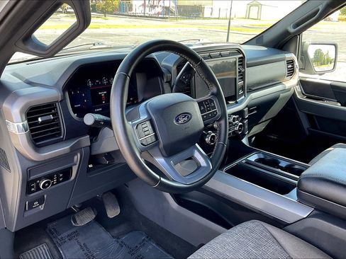 Used 2024 Ford F150 XLT w/ Mobile Office Package image 14